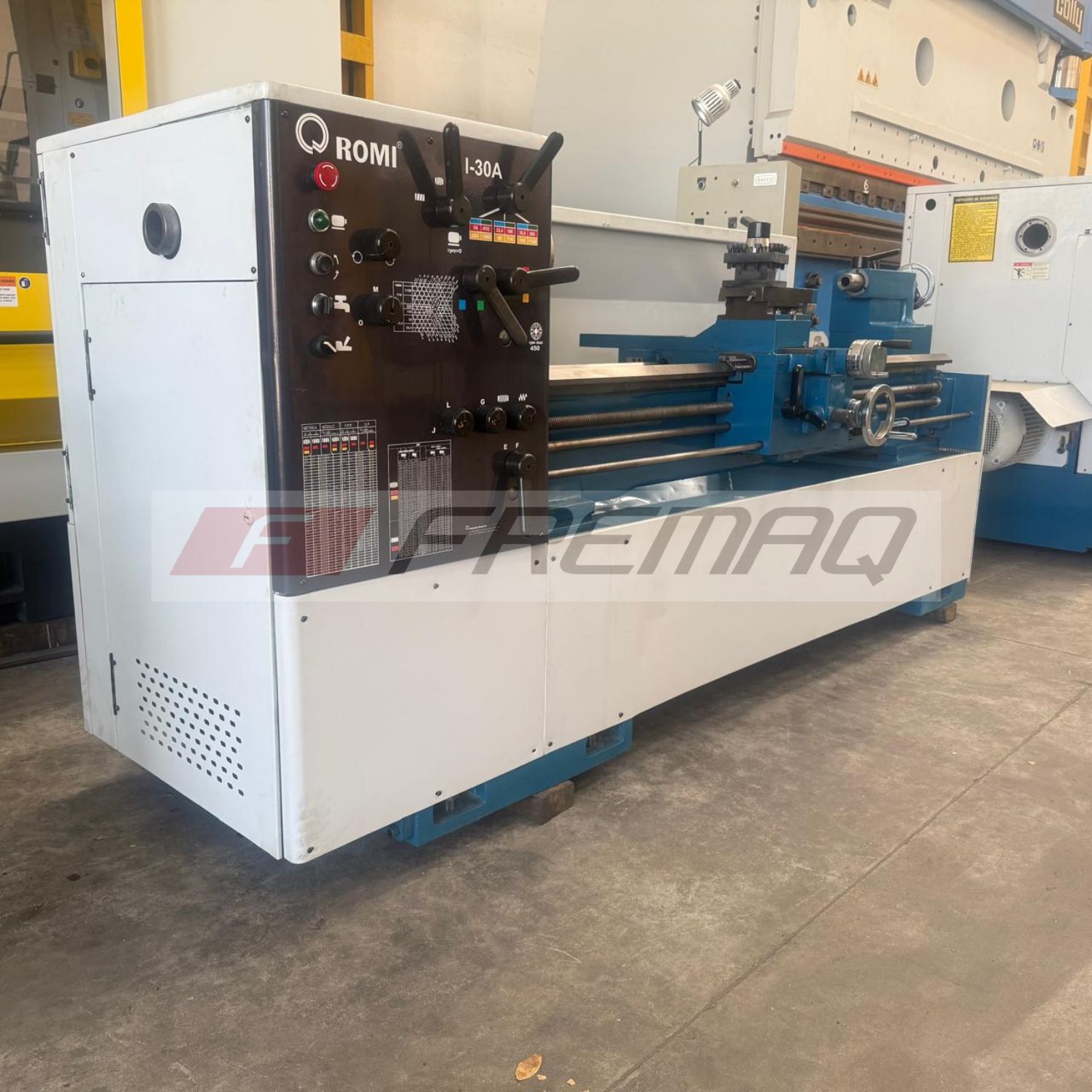 TORNO MECÂNICO ROMI I-30A X 1500 MM