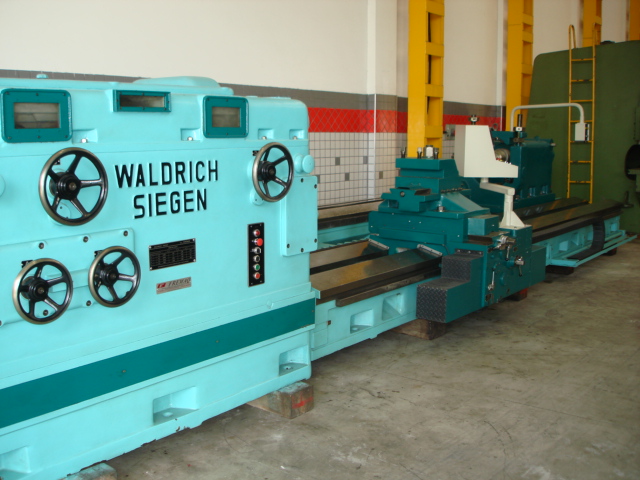 VENDIDO - TORNO MECÂNICO WALDRICH WWDK-600 1200 X 5500 MM CAP. 30 TON REFORMADO