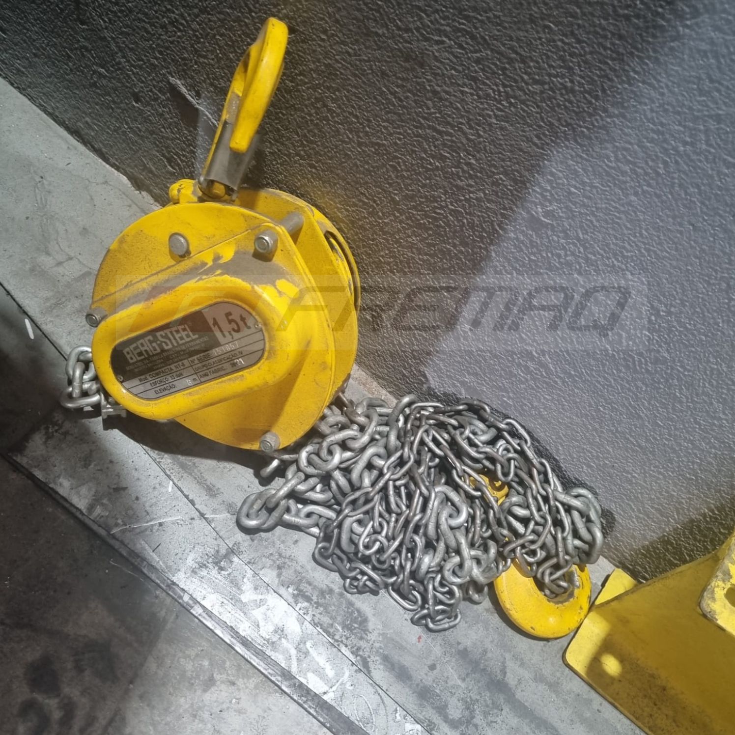 TALHA COMPACTA BERG STEEL NT-8