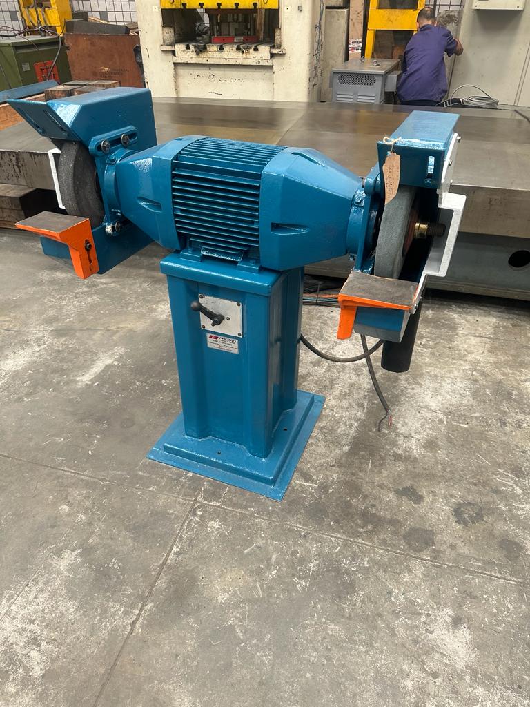 ESMERIL DE COLUNA REBEL 5 CV