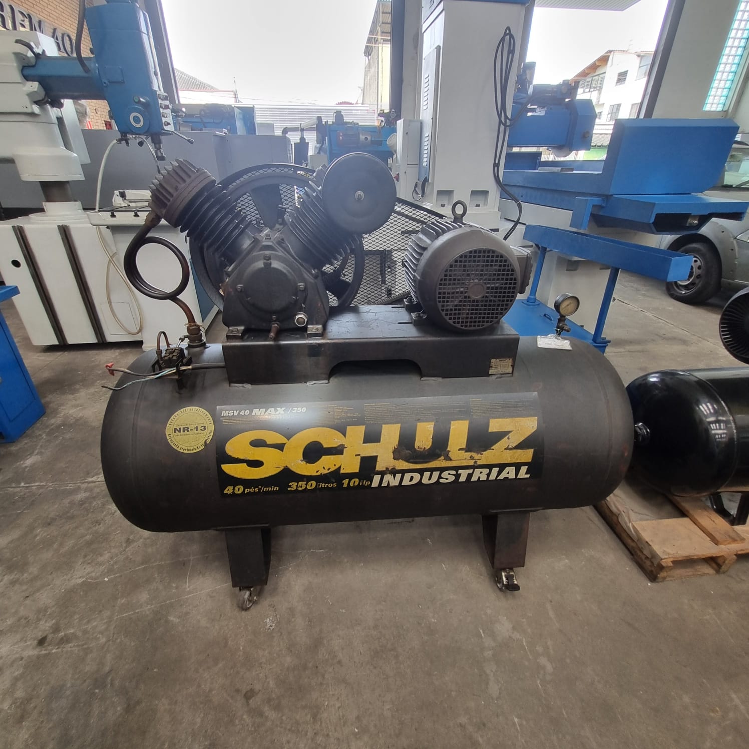 COMPRESSOR DE AR SCHULZ MSV-40/350