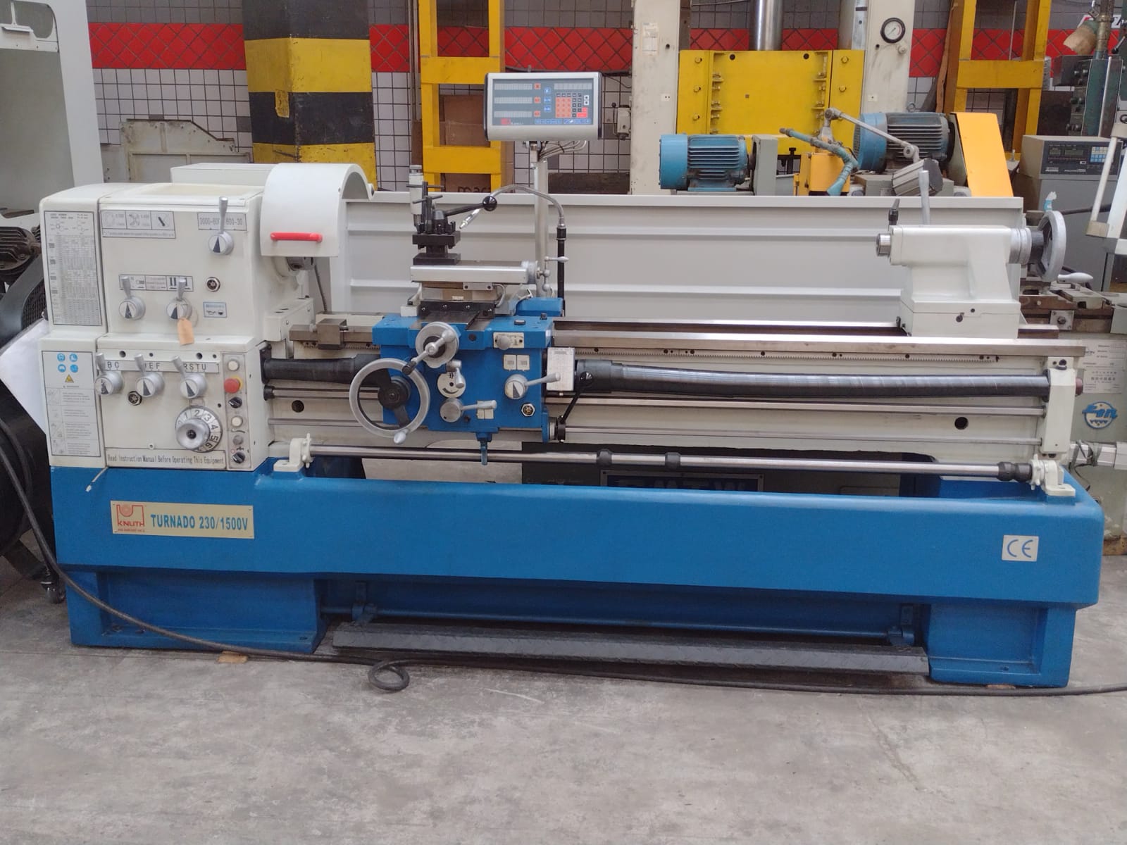 TORNO MECÂNICO KNUTH TURNADO 230 - 460 X 1500 MM NOVO