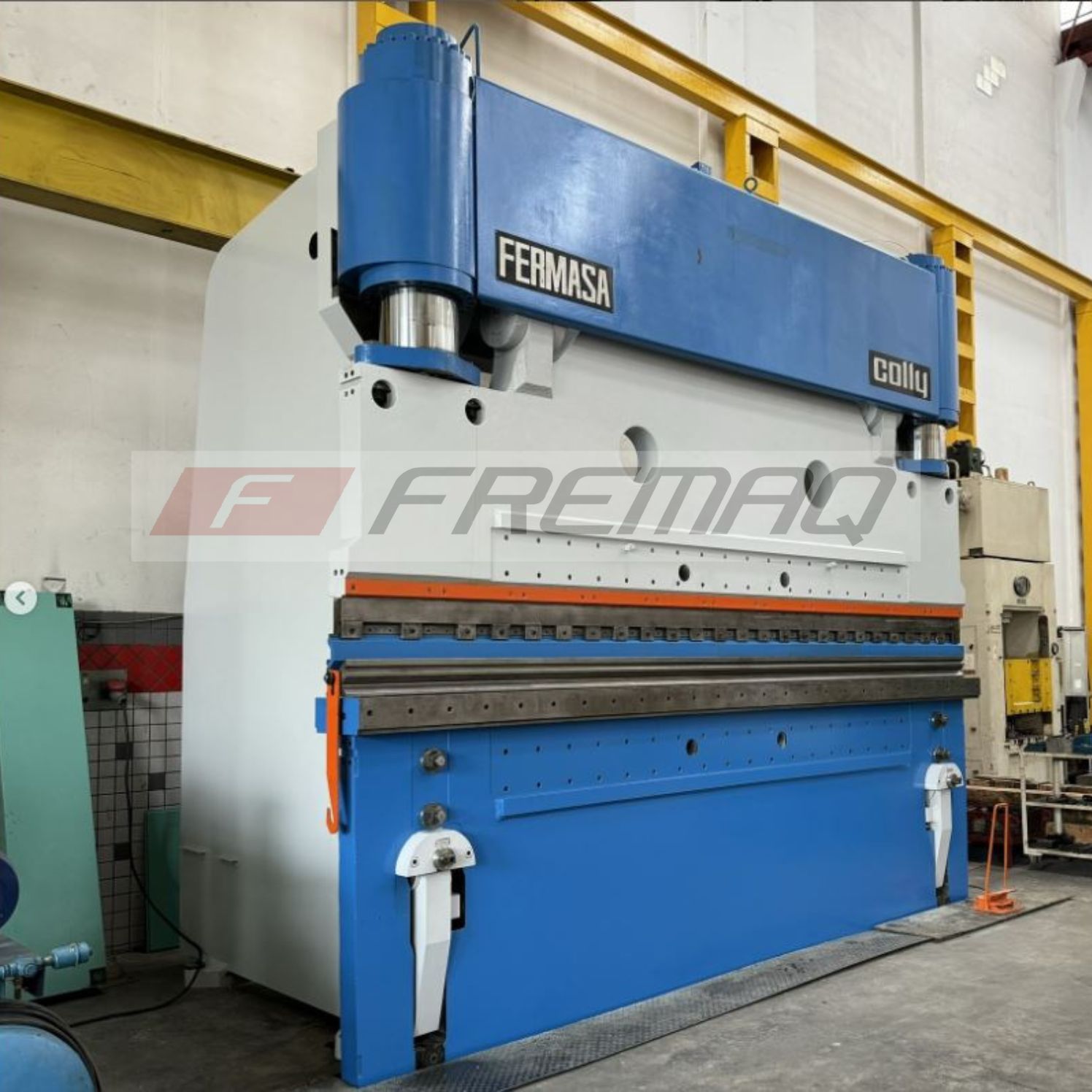 DOBRADEIRA HIDRAULICA FERMASA PV-7212 - 720 TON X 5000 MM