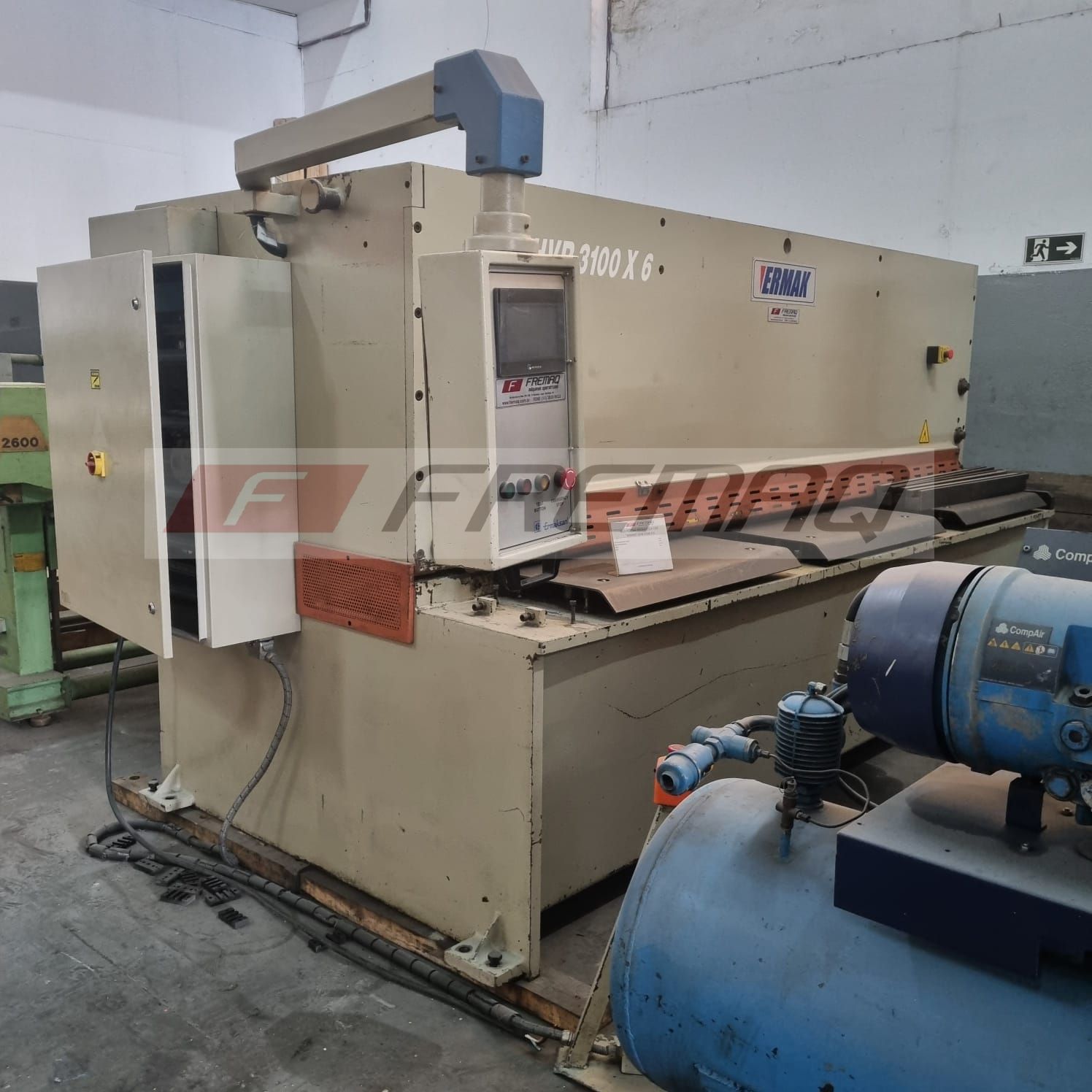 GUILHOTINA HIDRAULICA CN ERMAK HVR-3100 X 1/4