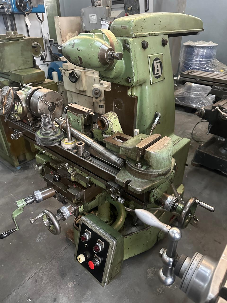 FRESADORA UNIVERSAL SANCHES BLANES FU-1