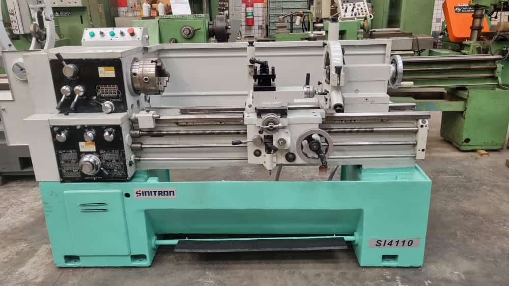TORNO MECÂNICO SINITRON SI-4110 - 400/560 X 1000 MM