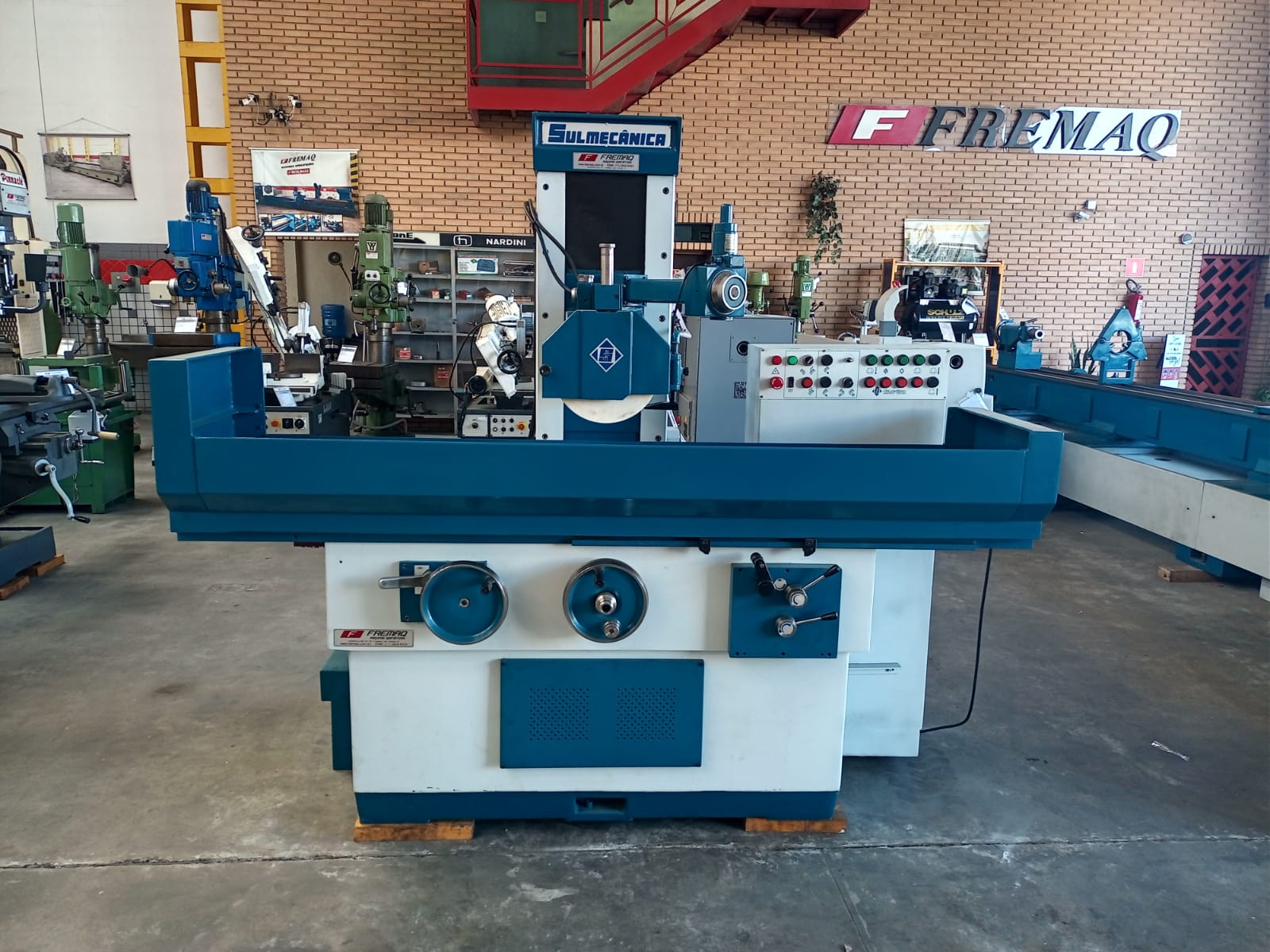 RETÍFICA PLANA TANGENCIAL SULMECANICA RAPH-840