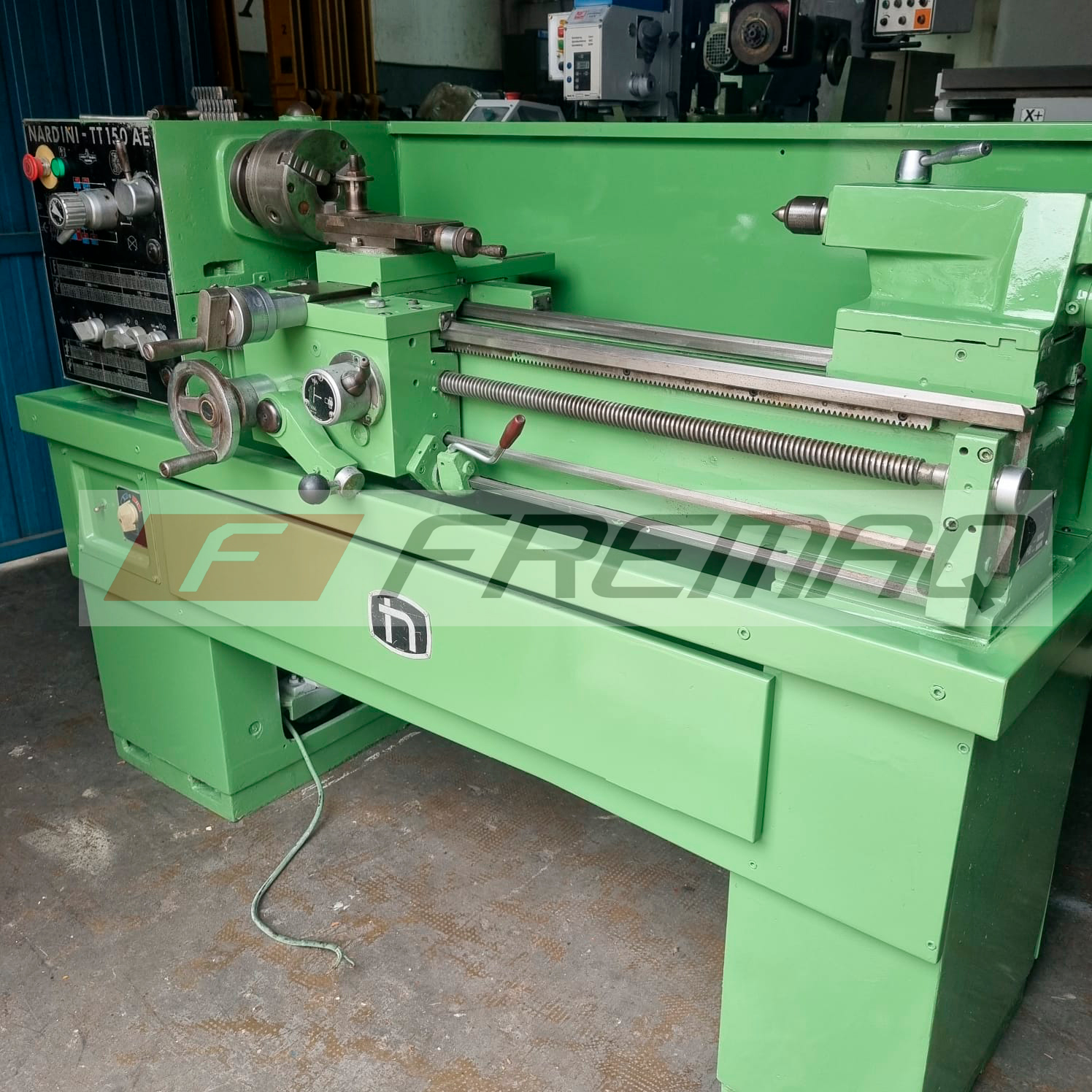 TORNO MECÂNICO NARDINI TT-150AE X 750 MM