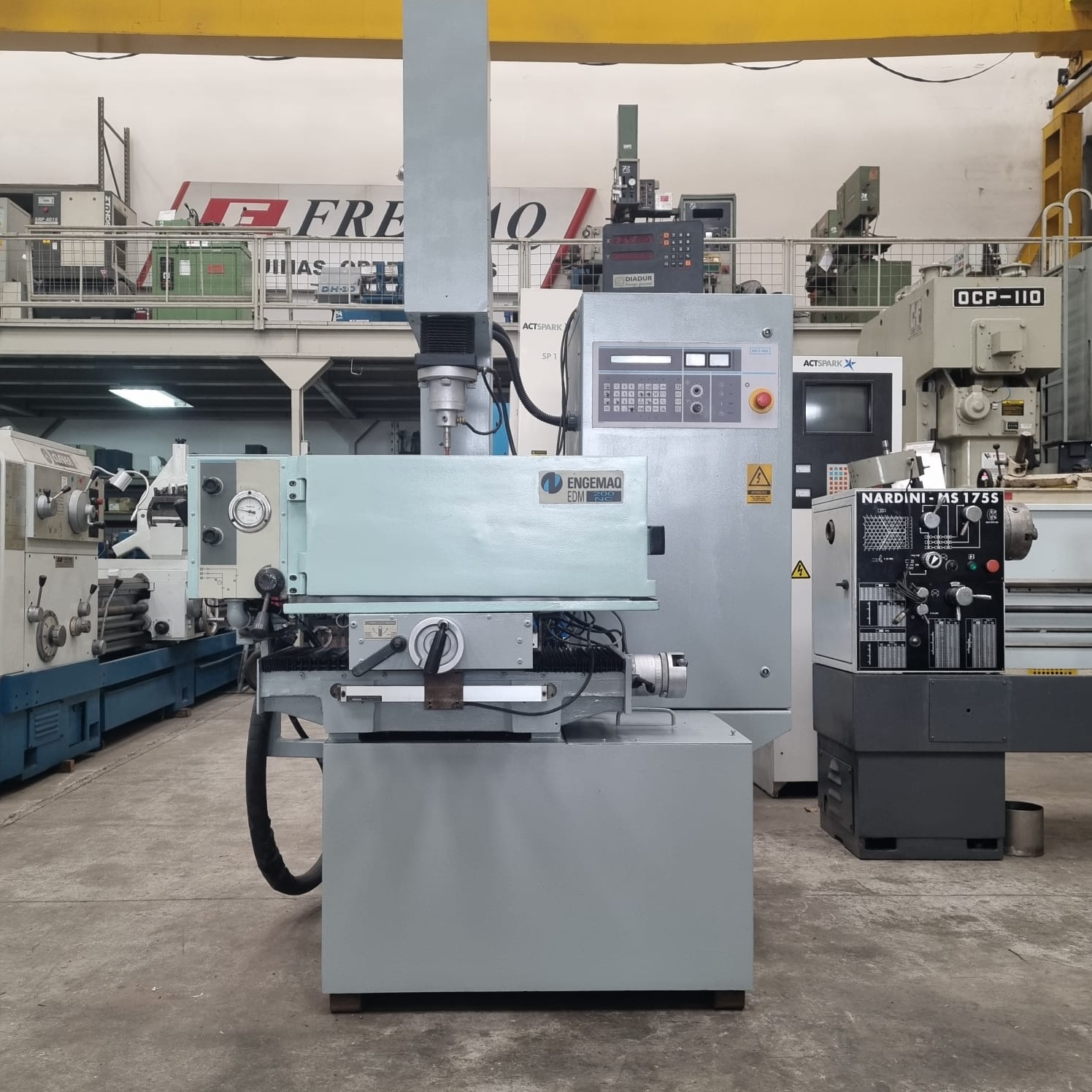 ELETROEROSÃO CN ENGEMAQ EDM-200 NC2 40A (890)