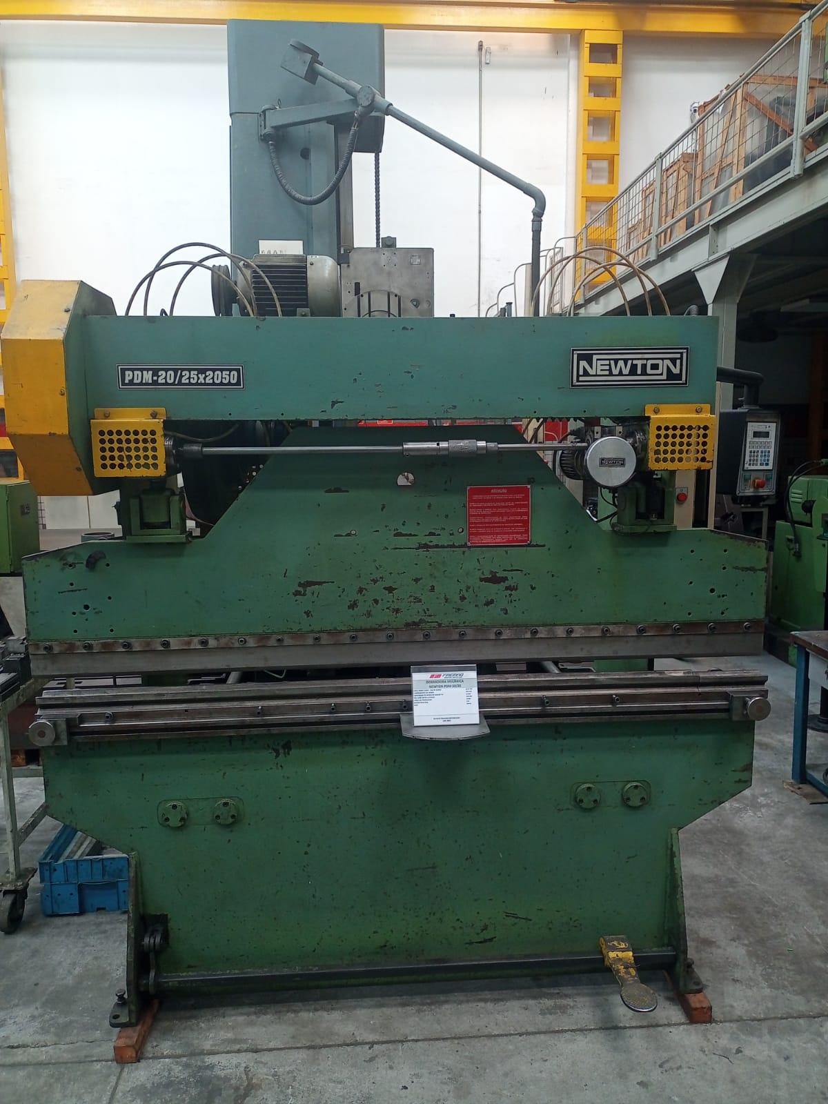 DOBRADEIRA MECÂNICA NEWTON PDM-20/25