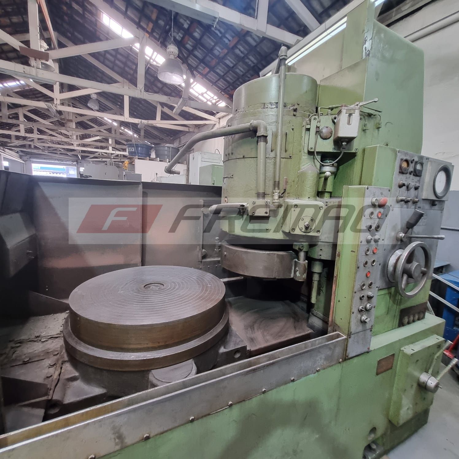 RETIFICA PLANA GIRATÓRIA "BLANCHARD" VORONEZH 3D756