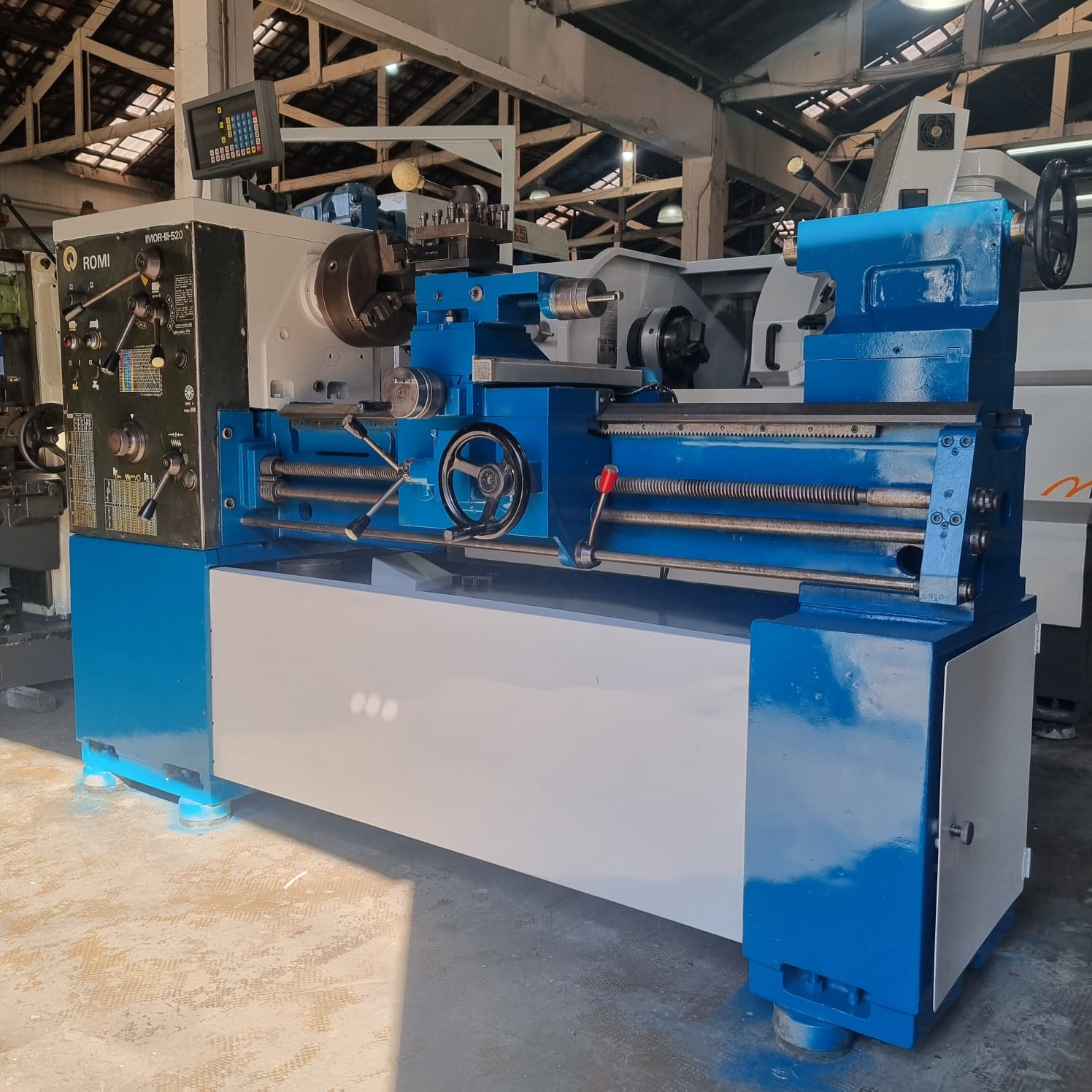 TORNO MECÂNICO ROMI IMOR-III 520 X 1000 MM