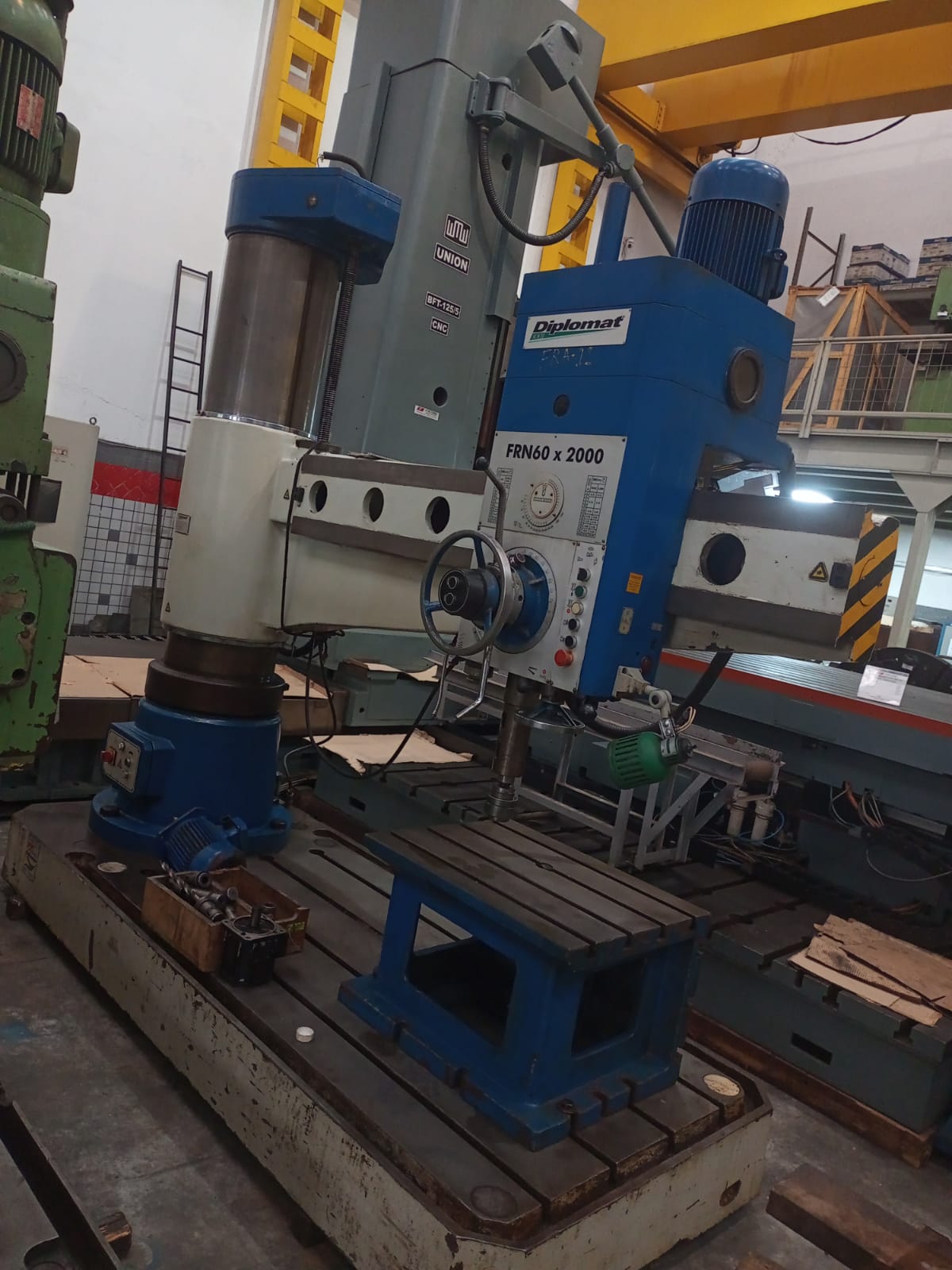 FURADEIRA RADIAL DIPLOMAT FRN-60 X 2000 MM