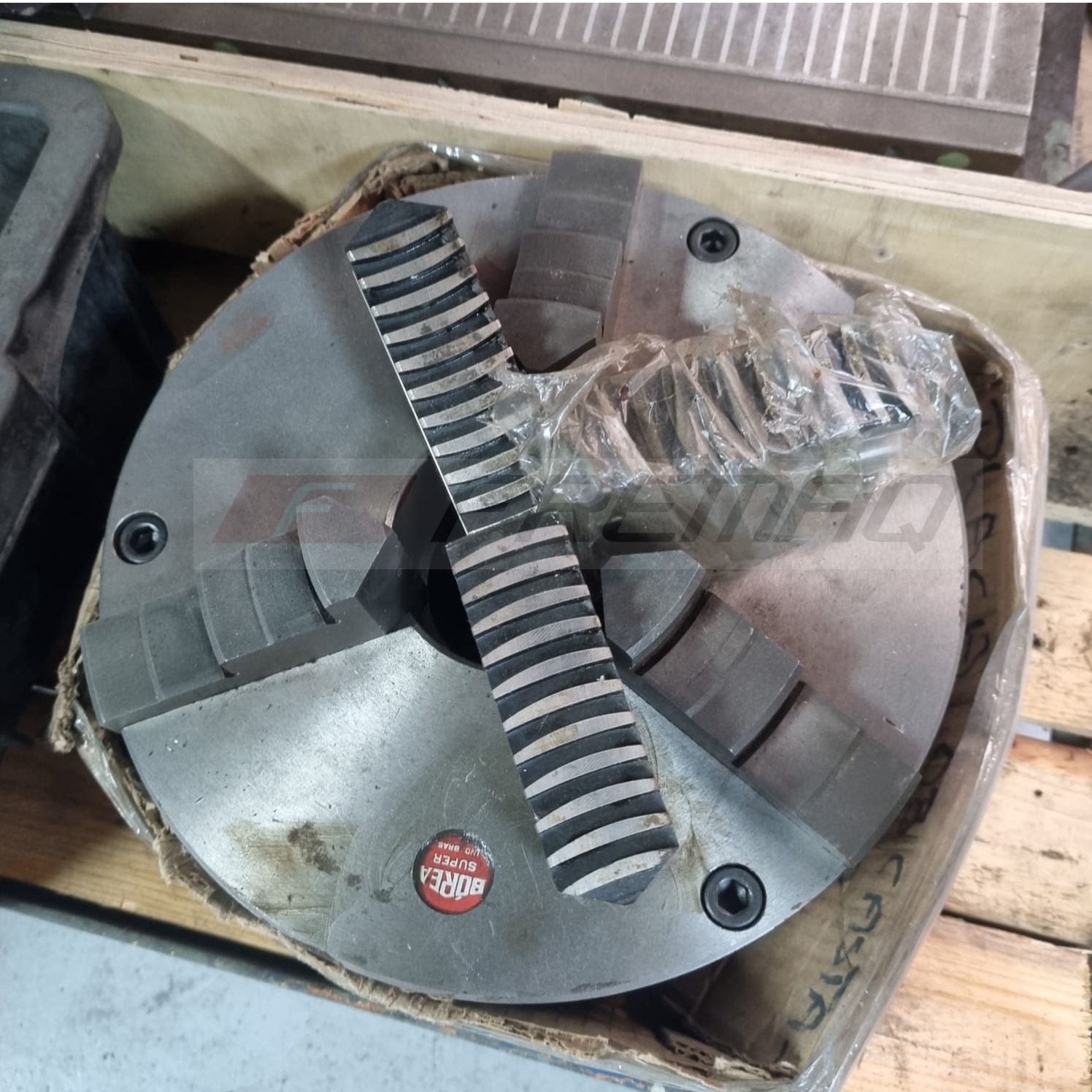 PLACA 3 CASTANHAS BOREA SUPER 250 MM