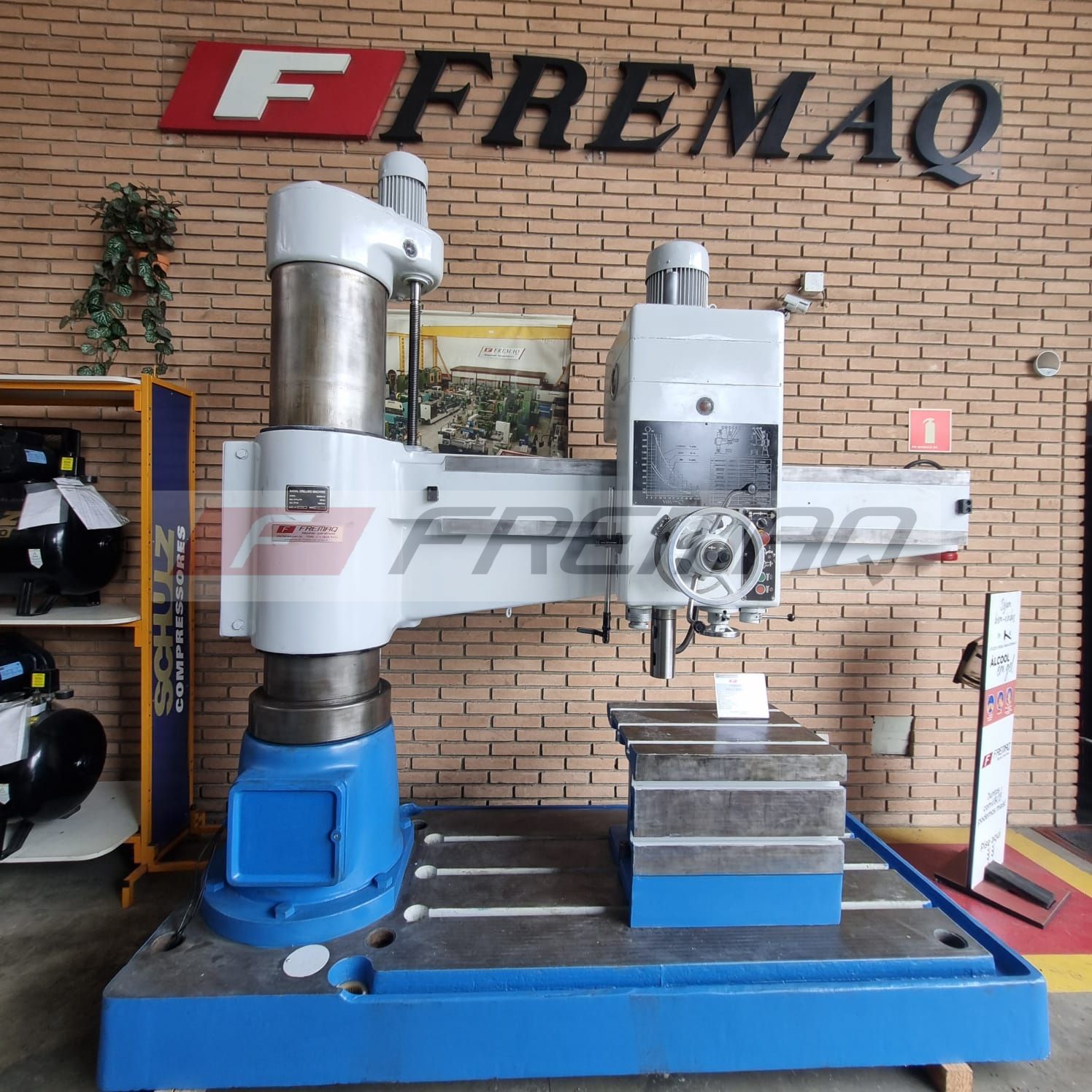 FURADEIRA RADIAL CALVI Z-3050 X 1600 MM