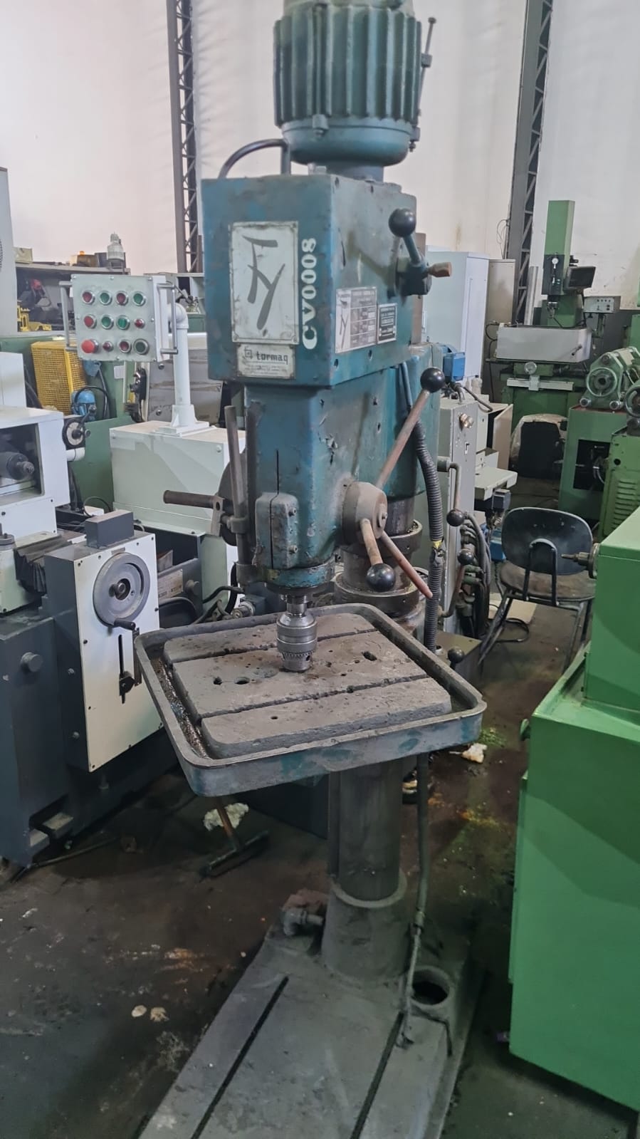 VENDIDA - FURADEIRA DE COLUNA FUNDOYA SR-35