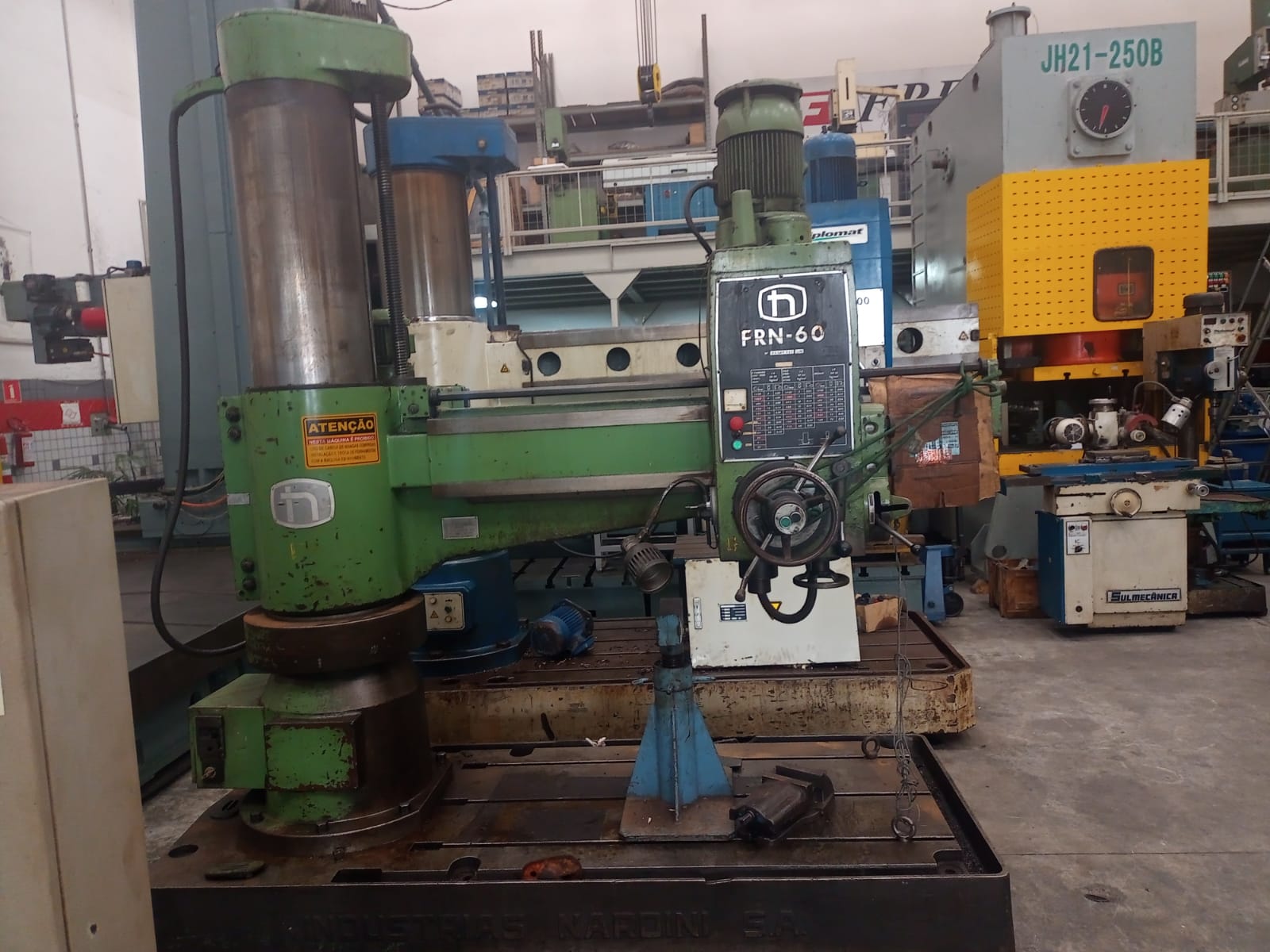 FURADEIRA RADIAL NARDINI FRN-60 X 1600 MM