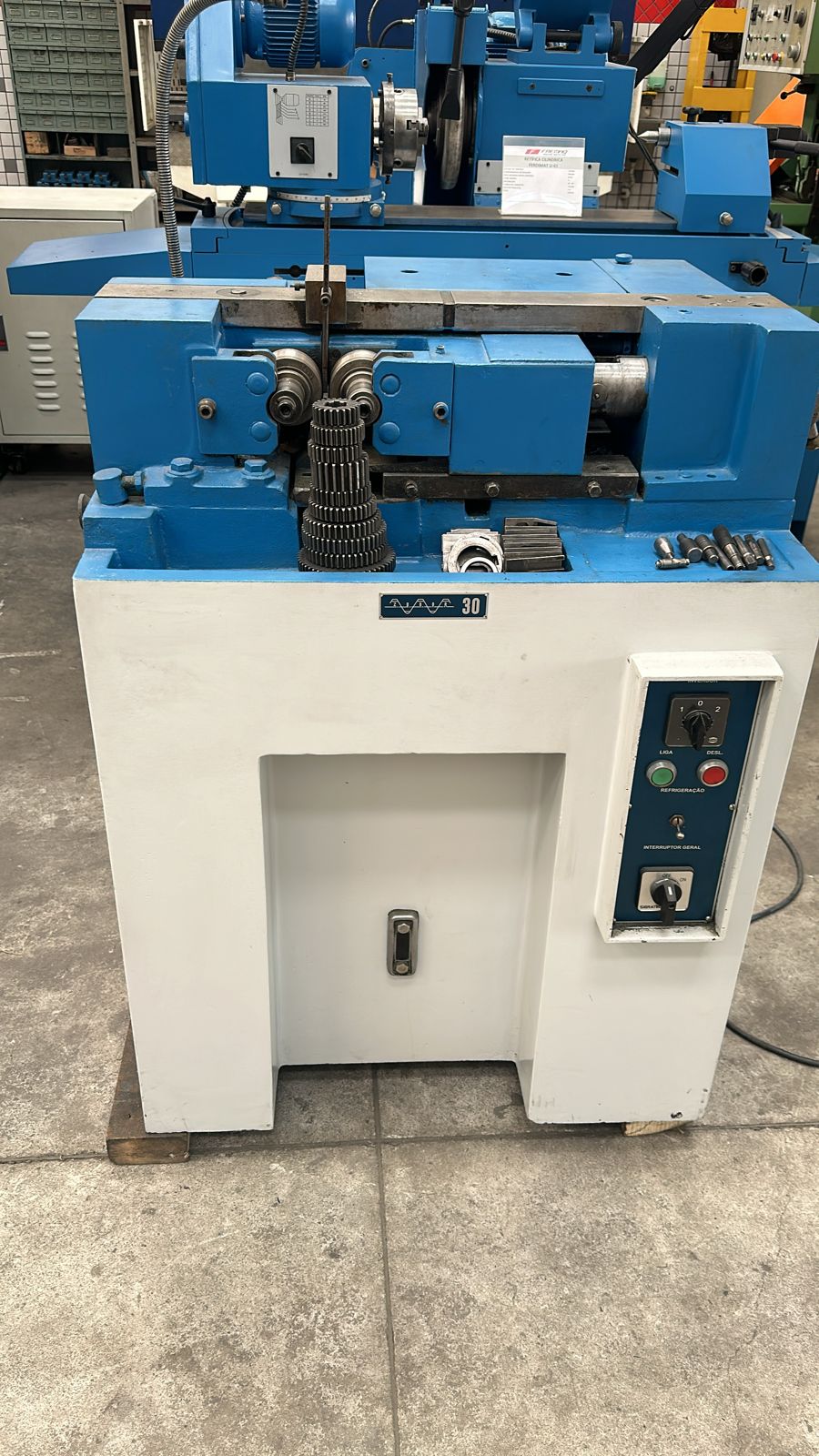 LAMINADORA DE ROSCA "ZOBOR" 7 TON