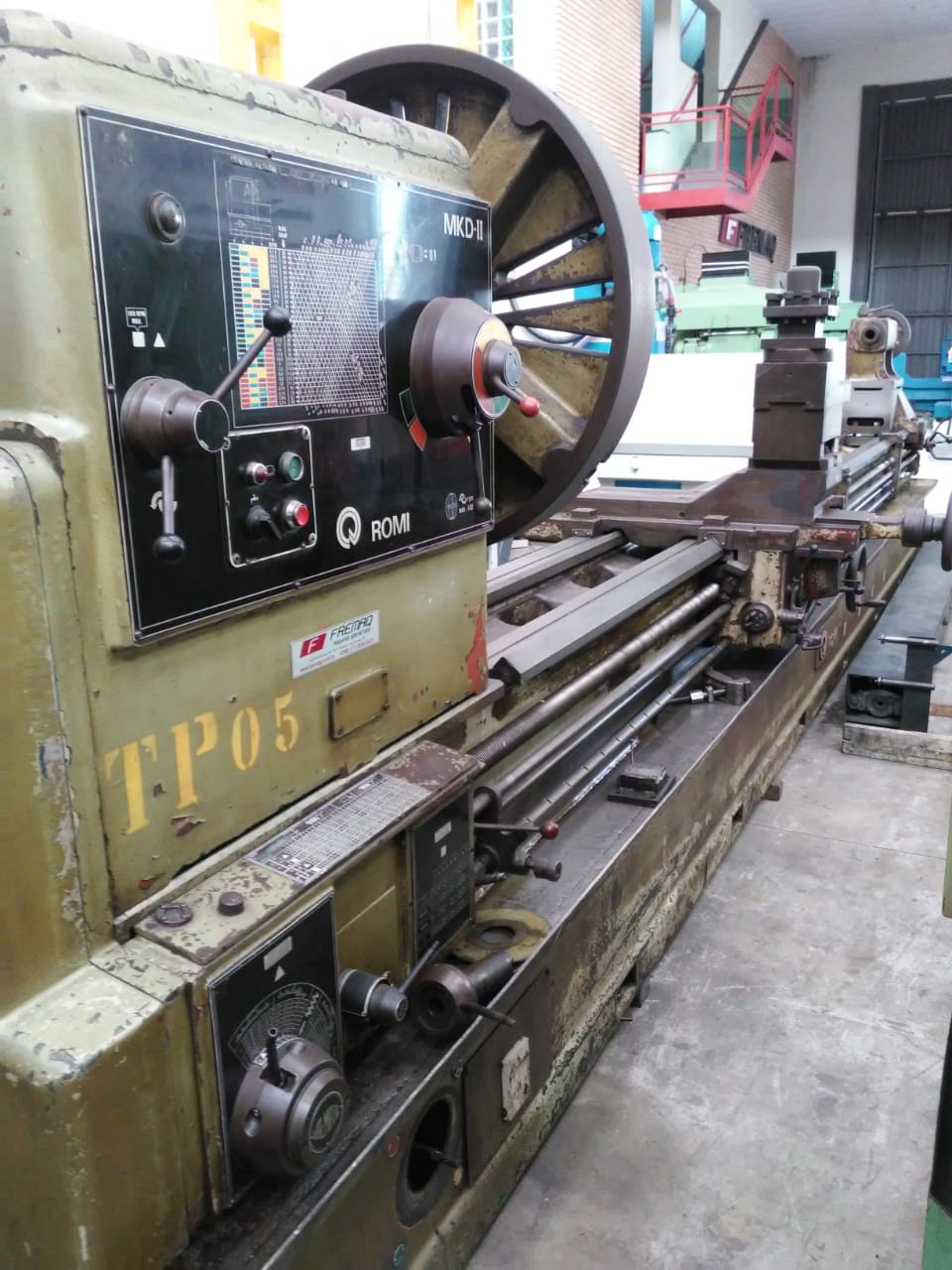 VENDIDO - TORNO MECÂNICO ROMI MKD-II 650 X 6000 MM